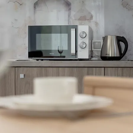 Beautiful White - Beige In By Renters * Вроцлав