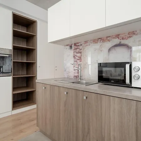 Beautiful White - Beige In By Renters * Вроцлав