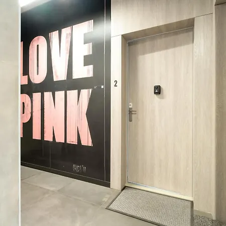 Beautiful White - Beige In By Renters Апартаменты Вроцлав